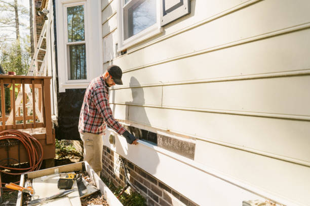 Trusted Siding Repair service in Islandia, NY - Creative Siding